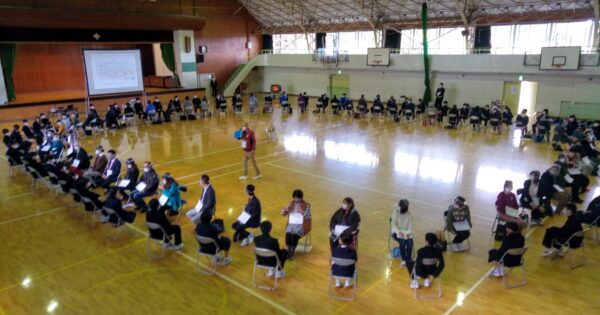 大人との対話によって若者の夢や志の扉を開きたい ~中学・高校キャリアセミナー~